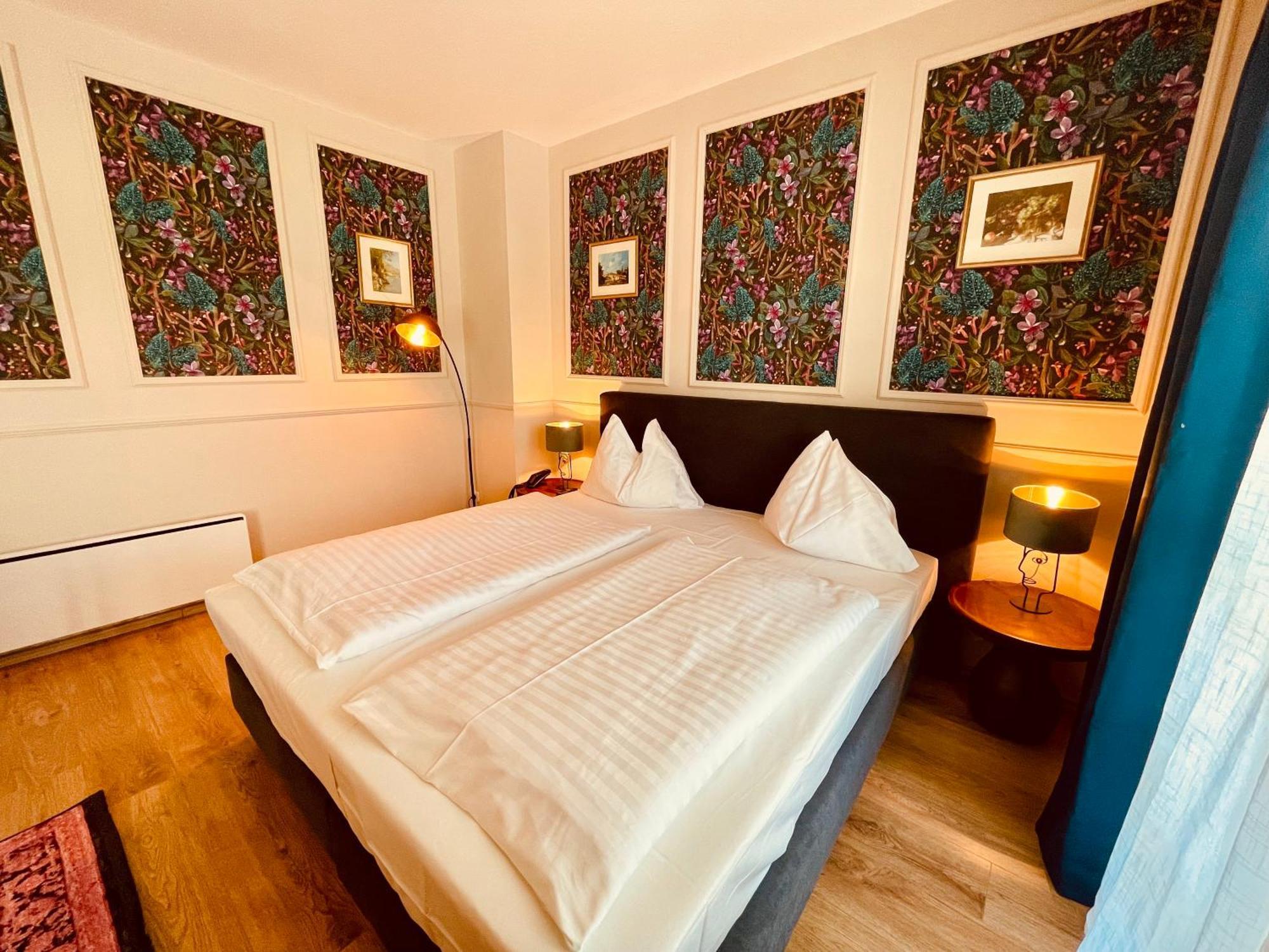 Gaestehaus Am Stadtpark วอคลาบรุค ภายนอก รูปภาพ